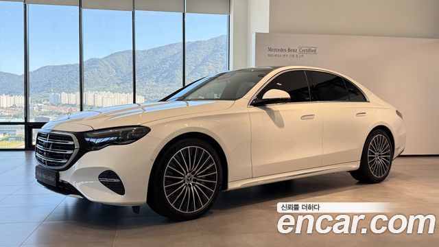 Mercedes-Benz E-Class (W214) E450 4MATIC Exclusive
