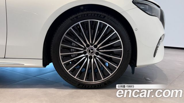 Mercedes-Benz E-Class (W214) E450 4MATIC Exclusive 2025 — фото 5