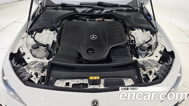 Mercedes-Benz CLE-Class (C236) CLE450 4MATIC Coupe 2025 — фото 6
