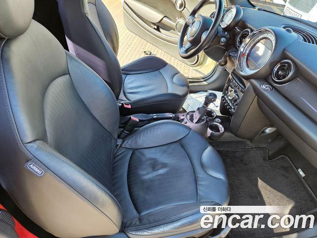 MINI Cooper S Convertible Standard Second Generation 2012 — фото 17