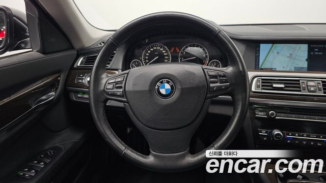 BMW 7 Series (F01) 750Li xDrive 2012 — фото 17