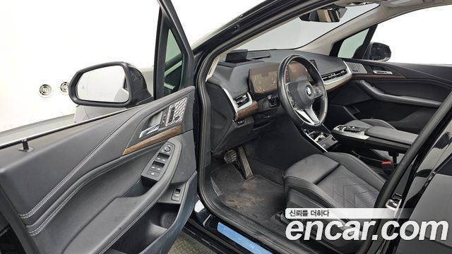 BMW 2 Series Active Tourer (U06) 220i Luxury 2023 — фото 10