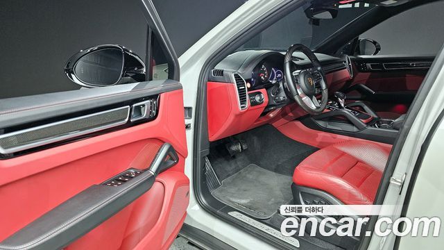 Porsche Cayenne (PO536) 3.0 COUPE PLATINUM EDITION 2022 — фото 10