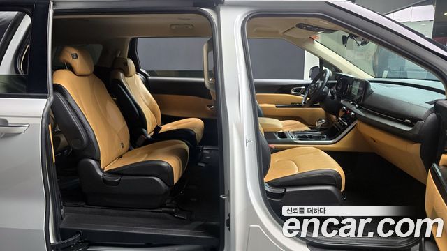 Kia Carnival (IV) Diesel 9-Seater Prestige 2023 — фото 10