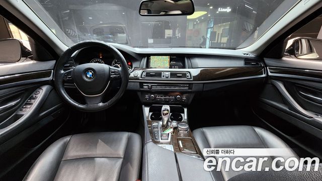 BMW 5 Series (F10) 528i xDrive M Aero Dynamic 2016 — фото 7
