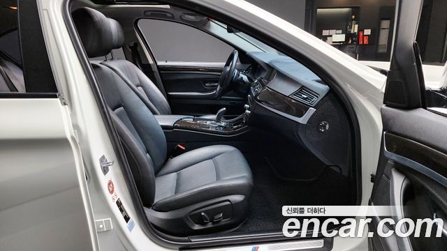 BMW 5 Series (F10) 528i xDrive M Aero Dynamic 2016 — фото 10