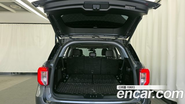 Ford Explorer (VI) 2.3 LimIted 4WD 2021 — фото 20