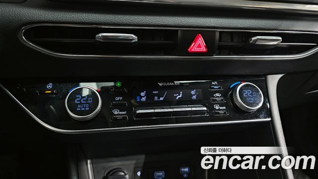 Hyundai Sonata (DN8) 2.0 Premium Family 2021 — фото 18