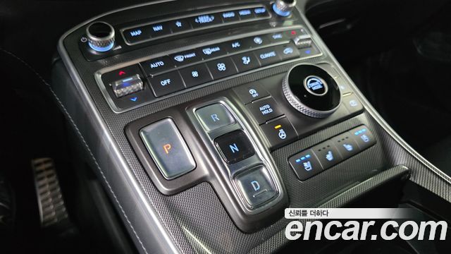 Hyundai Santa Fe Gasoline 2.5T 2WD Prestige 2021 — фото 9