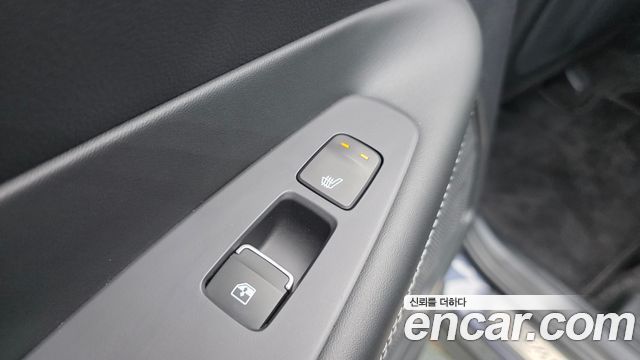Hyundai Santa Fe Gasoline 2.5T 2WD Prestige 2021 — фото 18