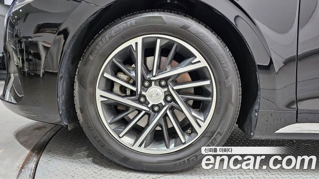 Hyundai Grandeur (IG) 2.5 Premium 2022 — фото 5