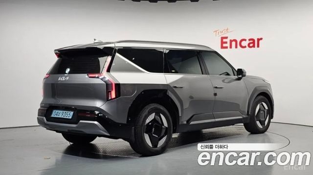 Kia EV9 Long Range 4WD Earth 2024 — фото 3