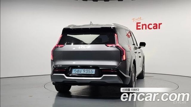 Kia EV9 Long Range 4WD Earth 2024 — фото 4