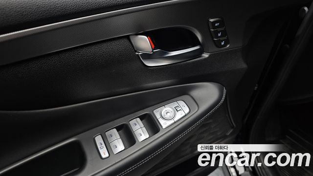 Hyundai Santa Fe Diesel 2.2 2WD Calligraphy 2021 — фото 16