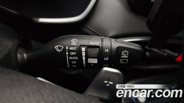 Hyundai Santa Fe Diesel 2.2 2WD Calligraphy 2021 — фото 17