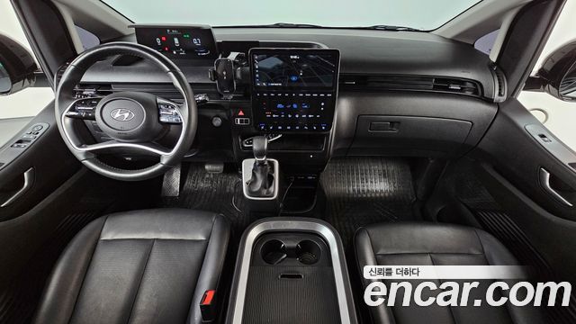 Hyundai Staria Cargo 5-Seater Modern 2023 — фото 7