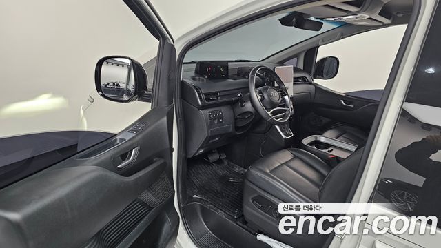 Hyundai Staria Cargo 5-Seater Modern 2023 — фото 10