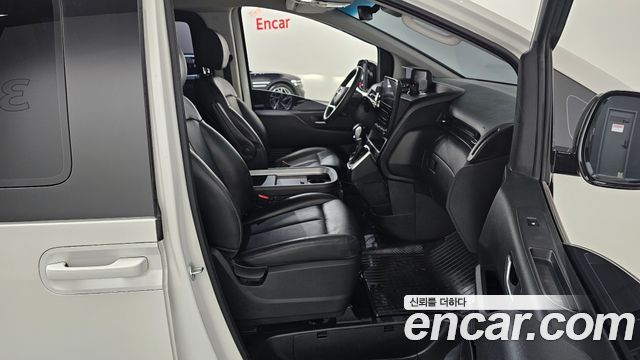 Hyundai Staria Cargo 5-Seater Modern 2023 — фото 11