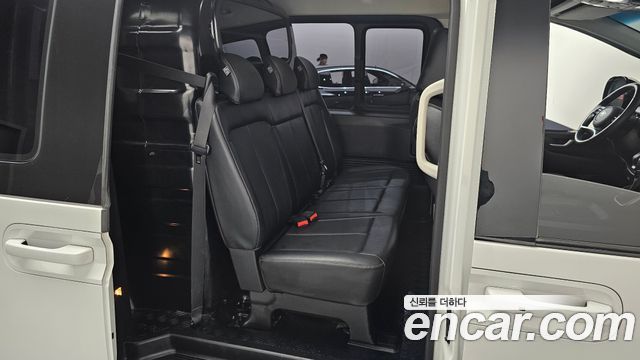 Hyundai Staria Cargo 5-Seater Modern 2023 — фото 12