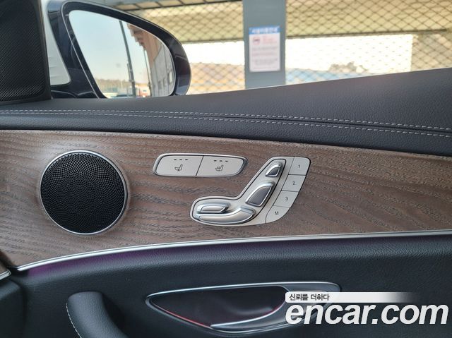 Mercedes-Benz E-Class (W213) E250 Exclusive 2022 — фото 19