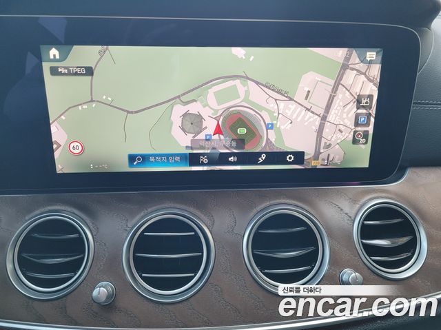 Mercedes-Benz E-Class (W213) E250 Exclusive 2022 — фото 22