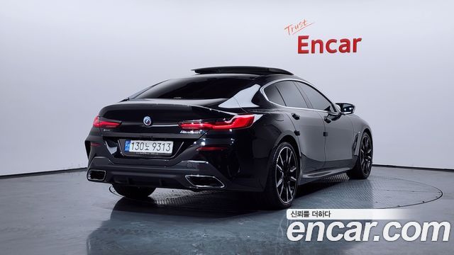 BMW 8 Series (G15) M850i xDrive Gran Coupe 2023 — фото 2