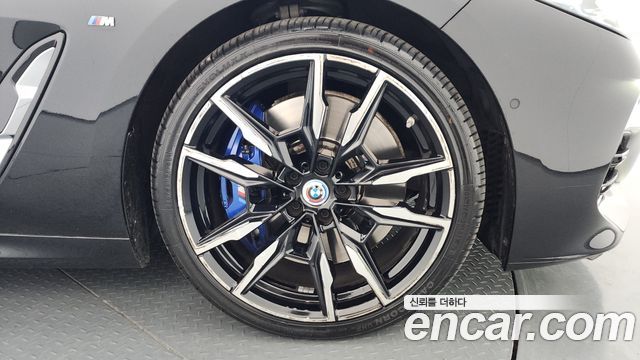 BMW 8 Series (G15) M850i xDrive Gran Coupe 2023 — фото 5