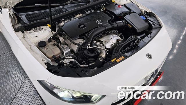 Mercedes-Benz A-Class (W177) A250 4MATIC Sedan 2020 — фото 6