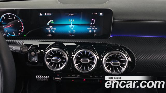 Mercedes-Benz A-Class (W177) A250 4MATIC Sedan 2020 — фото 16