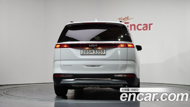 Kia Carnival (IV) Gasoline 7-Seater Signature 2023 — фото 4
