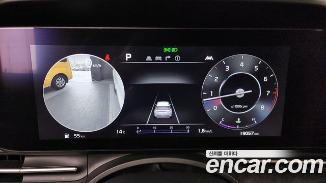 Kia Carnival (IV) Gasoline 7-Seater Signature 2023 — фото 8