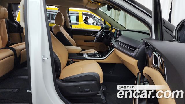 Kia Carnival (IV) Gasoline 7-Seater Signature 2023 — фото 11