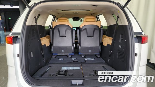 Kia Carnival (IV) Gasoline 7-Seater Signature 2023 — фото 20