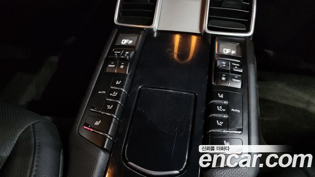 Porsche Panamera 3.6 AWD 970 2014 — фото 19