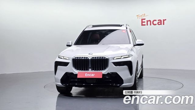 BMW X7 (G07) xDrive 40i M Sport 6STR 2024 — фото 3