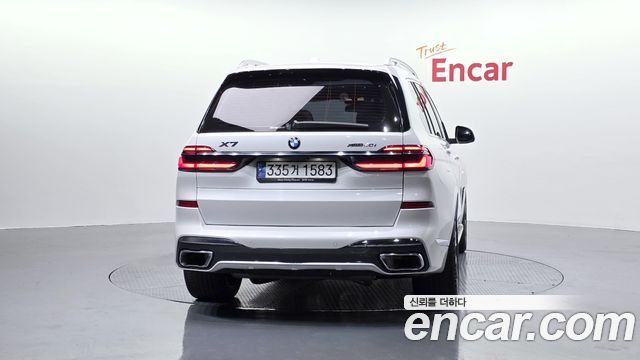 BMW X7 (G07) xDrive 40i M Sport 6STR 2024 — фото 4