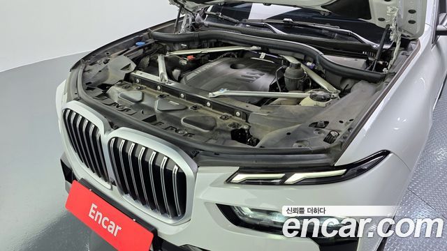 BMW X7 (G07) xDrive 40i M Sport 6STR 2024 — фото 6