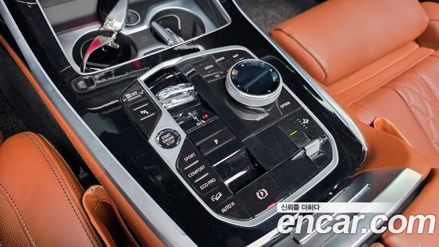 BMW X7 (G07) xDrive 40i M Sport 6STR 2024 — фото 9