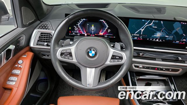 BMW X7 (G07) xDrive 40i M Sport 6STR 2024 — фото 13