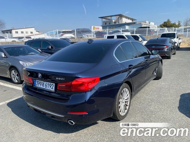 BMW 5 Series (G30) 520i Luxury 2020 — фото 4