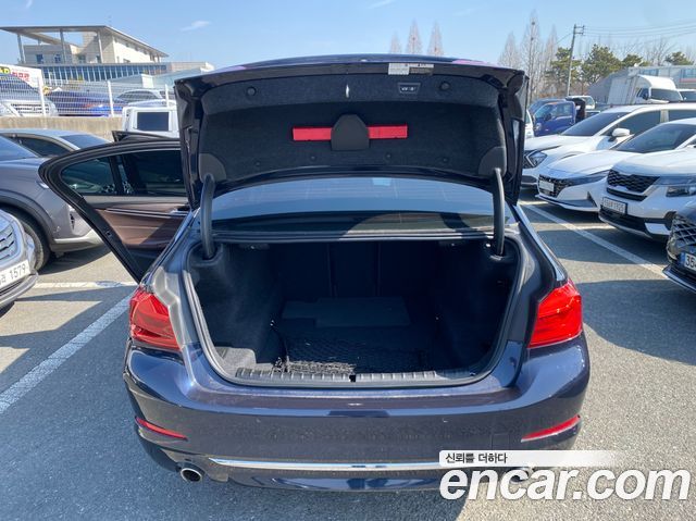 BMW 5 Series (G30) 520i Luxury 2020 — фото 19