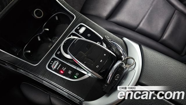 Mercedes-Benz GLC-Class (X253) GLC300 4MATIC 2019 — фото 16