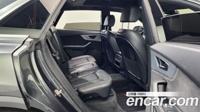 Audi Q8 (4M) 45 TDI Quattro Premium 2020 — фото 12