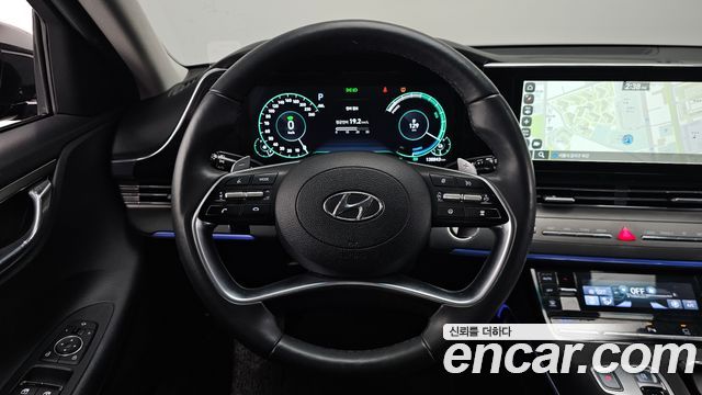 Hyundai Grandeur Hybrid (IG) Le Blanc 2022 — фото 13