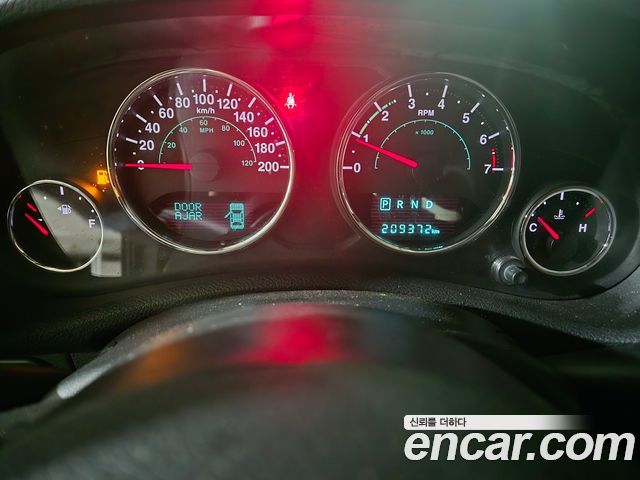 Jeep Wrangler (JK) 3.6 Rubicon 4Door 2016 — фото 8