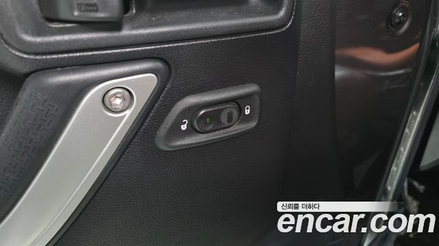 Jeep Wrangler (JK) 3.6 Rubicon 4Door 2016 — фото 21