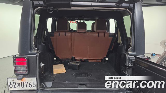 Jeep Wrangler (JK) 3.6 Rubicon 4Door 2016 — фото 24