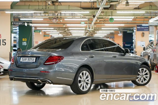 Mercedes-Benz E-Class (W213) E300 4MATIC Exclusive 2019 — фото 2