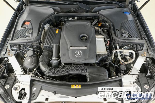 Mercedes-Benz E-Class (W213) E300 4MATIC Exclusive 2019 — фото 6