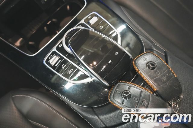 Mercedes-Benz E-Class (W213) E300 4MATIC Exclusive 2019 — фото 20